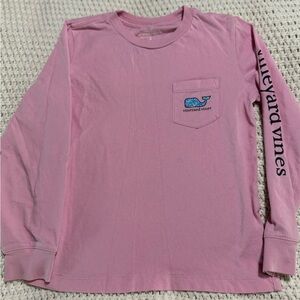 Cute girls Vineyard Vines tshirt
